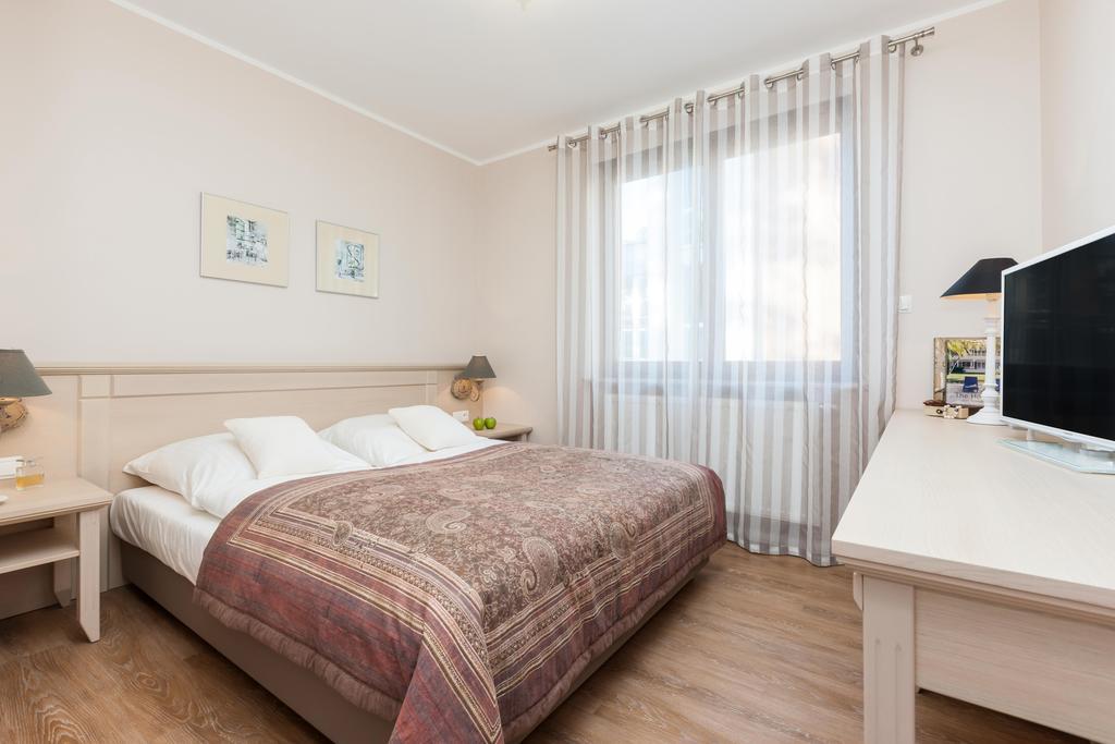 פוביירובו Villa Sosnowa חדר תמונה
